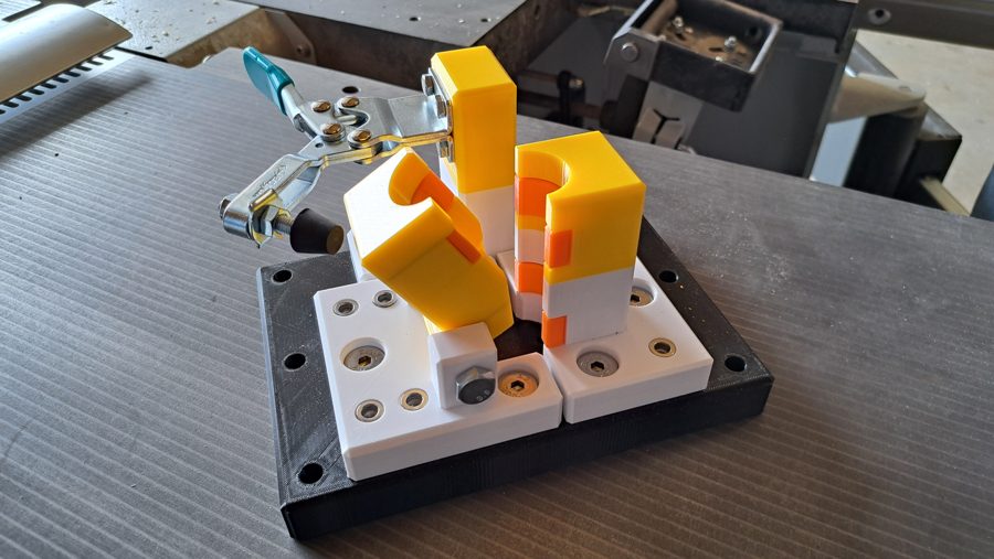 Prototype de dispositif de bridage assemblé et instrumenté en atelier